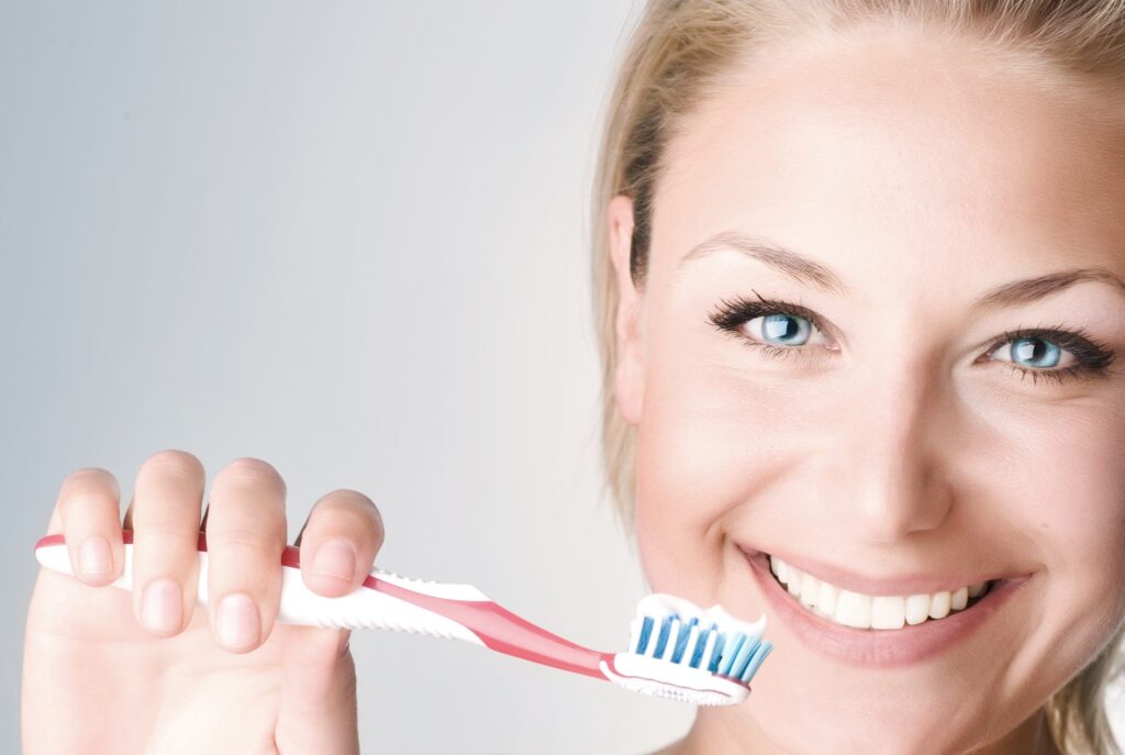 cepillado dental en Algeciras